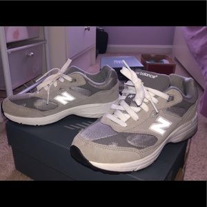 Gray new balance